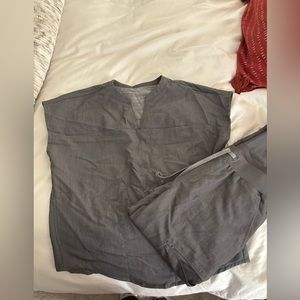 Fabletics never worn grey scrubs XS top and S joggers